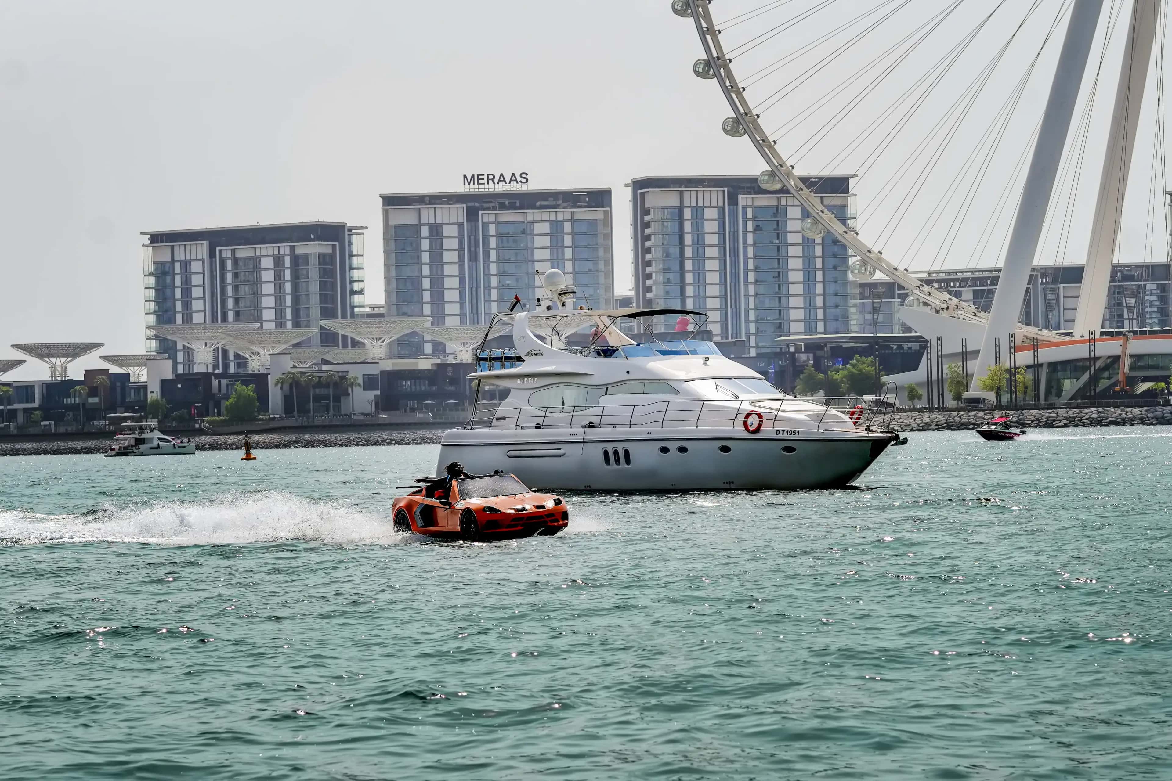 YACHT GALLERY