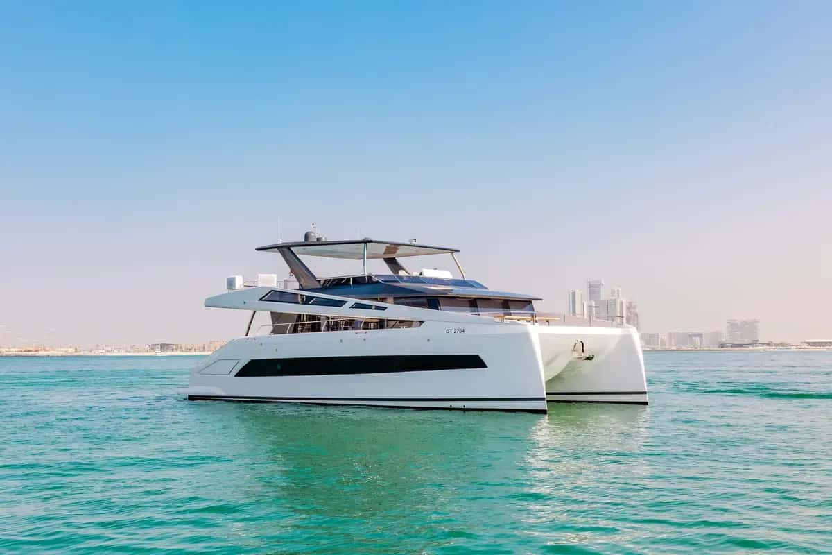 Lucia Yacht