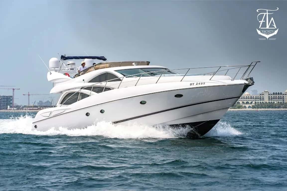 Java yacht in Dubai Marina