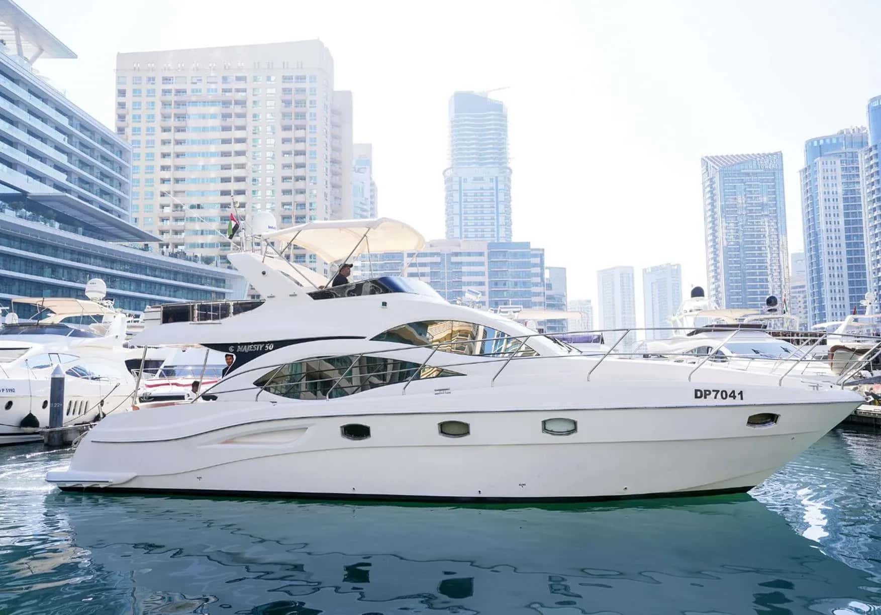 Majesty yacht in Dubai Marina